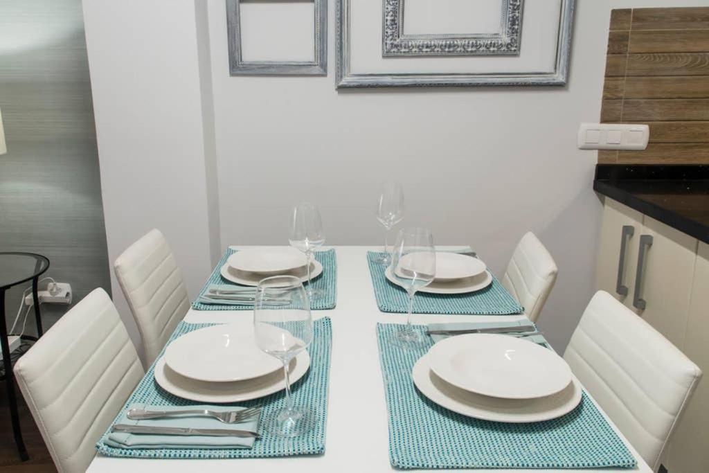 New!!! Luxury City Center & Private Terrace Málaga Esterno foto